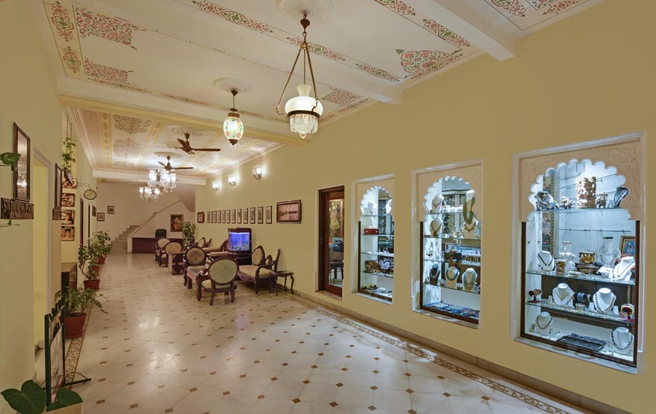 Swaroop Vilas - Lake Facing Boutique Hotel Udajpur Exteriér fotografie